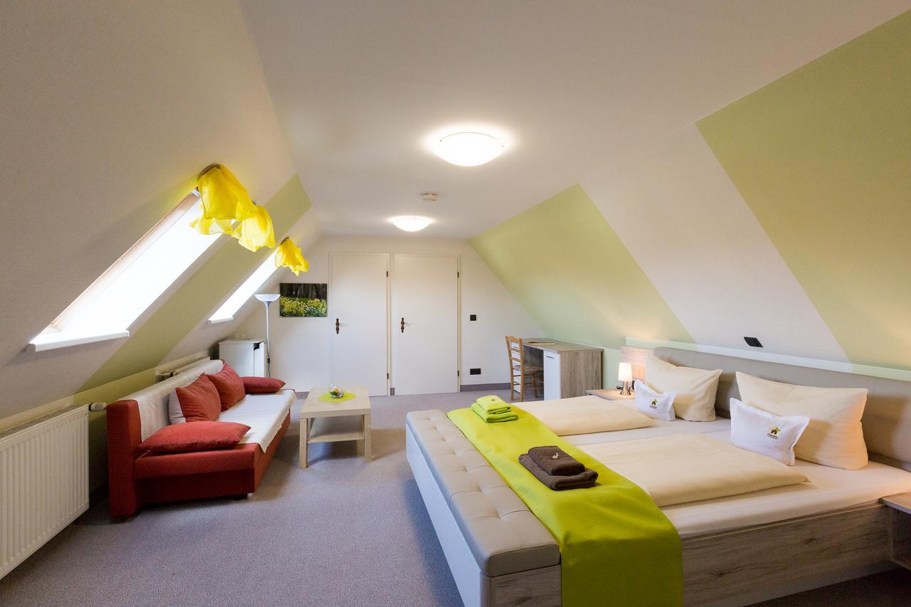 Kraeuterhotel Garni Zur Klostergrotte Nohra  Dış mekan fotoğraf